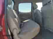 2002 Toyota Tacoma PreRunner z VIN 5TEGM92N62Z118802, wystawiony jako Copart lot #66684755 z przebiegiem 216 147 mil mil oraz Szkoda całkowita • Salvage title. Historia ofert i sprzedaży dostępna na DreamBid. Obrazek 10.