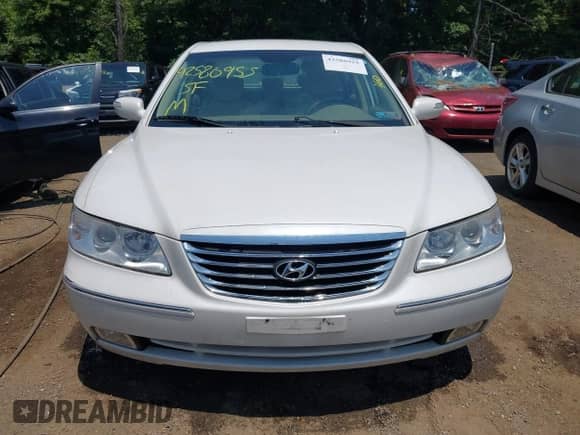 2009 Hyundai Azera Limited с VIN KMHFC46F29A357851, выставлен на аукционе IAAI как лот 42580955 с пробегом 143 807 миль миль и . История ставок и продаж доступна на DreamBid. Изображение 11.