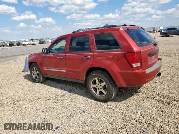 2005 Jeep Grand Cherokee с VIN 1J8HS48N05C658565, выставлен на аукционе Copart как лот 85860765 с пробегом 180 887 миль миль и Списание • Salvage title. История ставок и продаж доступна на DreamBid. Изображение 2.
