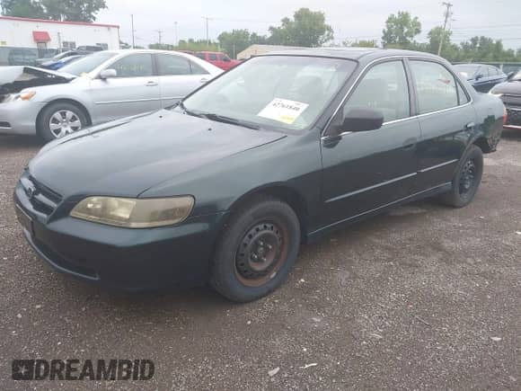 1999 Honda Accord EX with VIN JHMCG5658XC018777, listed as a IAAI auction lot 42761840 with 280,454 mi miles and . Bid and sale history available at DreamBid. Image 2.