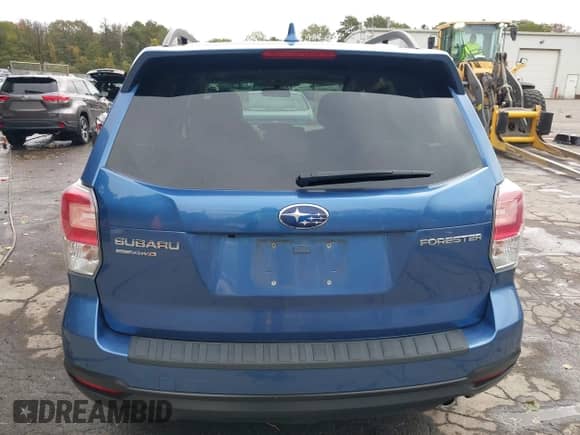 2018 Subaru Forester Premium z VIN JF2SJAEC6JH426553, wystawiony jako IAAI lot #43420868 z przebiegiem 43 531 mil mil oraz . Historia ofert i sprzedaży dostępna na DreamBid. Obrazek 16.