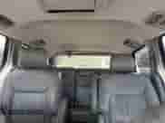 2006 Toyota Sienna XLE z VIN 5TDZA22C86S564606, wystawiony jako Copart lot #63309105 z przebiegiem 186 965 mil mil oraz Szkoda całkowita • Salvage title. Historia ofert i sprzedaży dostępna na DreamBid. Obrazek 10.