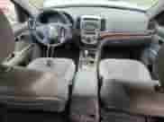 2011 Hyundai Santa Fe SE с VIN 5XYZH4AG8BG032825, выставлен на аукционе Copart как лот 71168335 с пробегом 148 979 миль миль и Списание • Salvage title. История ставок и продаж доступна на DreamBid. Изображение 8.