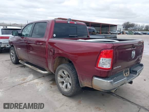 2022 Ram 1500 Big Horn with VIN 1C6RREFT2NN231866, listed as a IAAI auction lot 41258977 with 32,589 mi miles and . Bid and sale history available at DreamBid. Image 3.