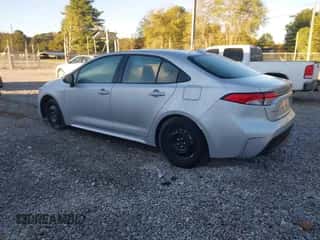 2024 Toyota Corolla LE with VIN 5YFB4MDE7RP162754, listed as a IAAI auction lot 43483844 with 29,888 mi miles and . Bid and sale history available at DreamBid. Image 3.