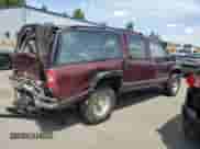 1992 Chevrolet Suburban с VIN 1GNGK26N7NJ315068, выставлен на аукционе Copart как лот 61382035 с пробегом 269 910 миль миль и Списание • Salvage title. История ставок и продаж доступна на DreamBid. Изображение 3.