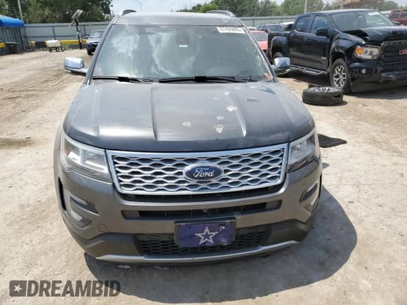 2017 Ford Explorer Platinum с VIN 1FM5K8HT3HGD87963, выставлен на аукционе Copart как лот 67420895 с пробегом 94 379 миль миль и Списание • Salvage title. История ставок и продаж доступна на DreamBid. Изображение 5.