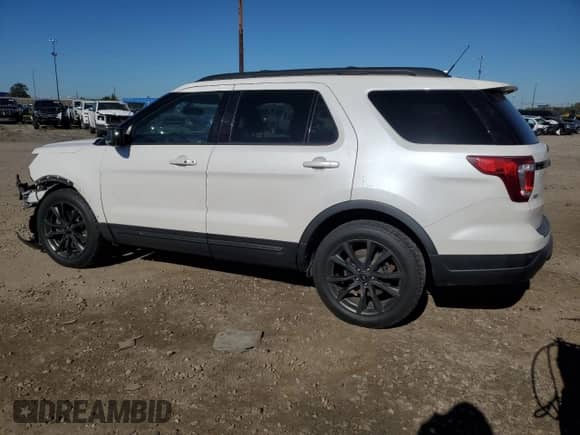 2018 Ford Explorer XLT с VIN 1FM5K8D84JGB54276, выставлен на аукционе Copart как лот 85558335 с пробегом 84 964 миль миль и Чистый • Clean title. История ставок и продаж доступна на DreamBid. Изображение 2.