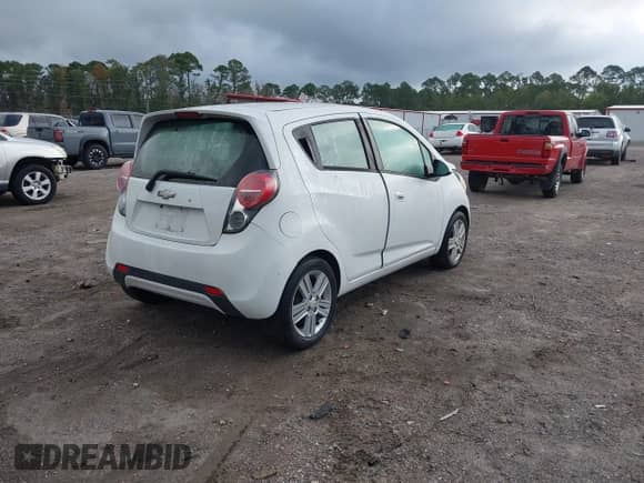 2014 Chevrolet Spark LT с VIN KL8CD6S96EC535008, выставлен на аукционе IAAI как лот 43416729 с пробегом 178 633 миль миль и . История ставок и продаж доступна на DreamBid. Изображение 4.
