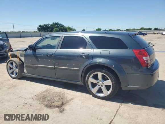 2007 Dodge Magnum with VIN 2D4FV47V67H845030, listed as a Copart auction lot 53622655 with Not provided miles and Salvage title. Bid and sale history available at DreamBid. Image 2.