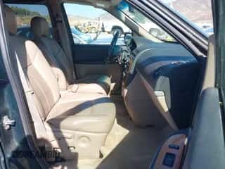 2006 Saturn Relay 3 with VIN 5GZDV23L76D131236, listed as a IAAI auction lot 43013060 with 127,927 mi miles and . Bid and sale history available at DreamBid. Image 5.