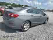 2018 Chevrolet Cruze LT с VIN 1G1BE5SM0J7154443, выставлен на аукционе Copart как лот 63245905 с пробегом 149 661 миль миль и Списание • Salvage title. История ставок и продаж доступна на DreamBid. Изображение 3.