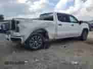 2022 Chevrolet Silverado 1500 Custom z VIN 1GCPDBEK3NZ635158, wystawiony jako Copart lot #83998125 z przebiegiem 117 667 mil mil oraz Nie do naprawy • Non repairable. Historia ofert i sprzedaży dostępna na DreamBid. Obrazek 3.