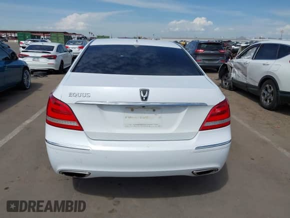 2014 Hyundai Equus Ultimate z VIN KMHGH4JH1EU083971, wystawiony jako IAAI lot #43242212 z przebiegiem 58 716 mil mil oraz . Historia ofert i sprzedaży dostępna na DreamBid. Obrazek 16.