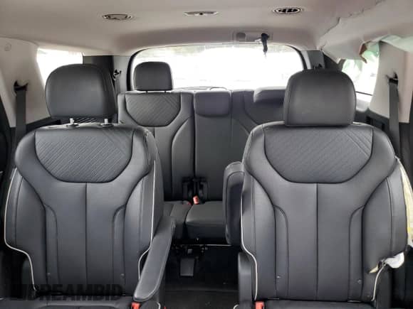 2025 Hyundai Palisade SEL with VIN KM8R24GEXSU826386, listed as a Copart auction lot 84556815 with 28,580 mi miles and Non repairable. Bid and sale history available at DreamBid. Image 10.