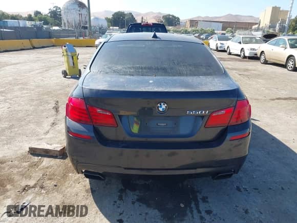 2013 BMW 5 Series 550i z VIN WBAFR9C59DDX79633, wystawiony jako IAAI lot #43262524 z przebiegiem 101 020 mil mil oraz . Historia ofert i sprzedaży dostępna na DreamBid. Obrazek 16.