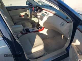 2006 Hyundai Azera SE z VIN KMHFC46F16A057813, wystawiony jako IAAI lot #43522257 z przebiegiem 165 432 mil mil oraz . Historia ofert i sprzedaży dostępna na DreamBid. Obrazek 5.