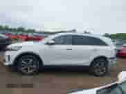 2019 Kia Sorento EX z VIN 5XYPH4A56KG506938, wystawiony jako IAAI lot #42528574 z przebiegiem 41 367 mil mil oraz . Historia ofert i sprzedaży dostępna na DreamBid. Obrazek 15.