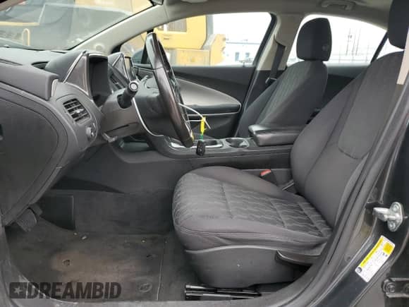 2015 Chevrolet Volt z VIN 1G1RC6E46FU135796, wystawiony jako Copart lot #70375913 z przebiegiem 118 121 mil mil oraz . Historia ofert i sprzedaży dostępna na DreamBid. Obrazek 7.