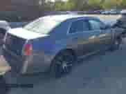 2012 Chrysler 300 S z VIN 2C3CCAJT7CH262105, wystawiony jako IAAI lot #43169911 z przebiegiem 132 929 mil mil oraz . Historia ofert i sprzedaży dostępna na DreamBid. Obrazek 4.