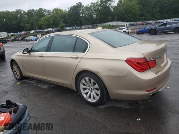 2010 BMW 7 Series 750Li xDrive with VIN WBAKC8C52ACY68441, listed as a Copart auction lot 69755645 with 161,559 mi miles and Clean title. Bid and sale history available at DreamBid. Image 2.
