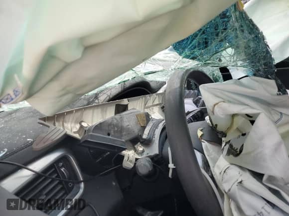 2019 Kia Sorento L with VIN 5XYPG4A37KG592052, listed as a Copart auction lot 67478415 with Not provided miles and Non repairable. Bid and sale history available at DreamBid. Image 9.