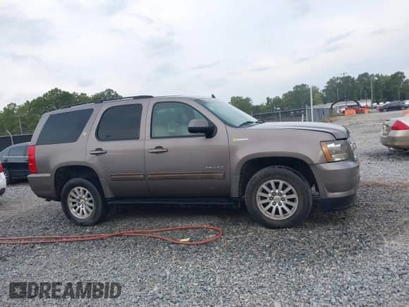 2011 Chevrolet Tahoe с VIN 1GNSKDFJ4BR136650, выставлен на аукционе IAAI как лот 43107982 с пробегом 192 486 миль миль и . История ставок и продаж доступна на DreamBid. Изображение 13.
