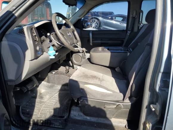 2008 GMC Sierra 1500 SL with VIN 2GTEK13C481267945, listed as a Copart auction lot 89013005 with 286,401 mi miles and Clean title. Bid and sale history available at DreamBid. Image 7.