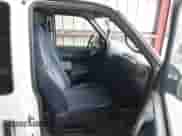 2001 Chevrolet Astro Cargo с VIN 1GCDL19W01B104614, выставлен на аукционе IAAI как лот 42400557 с пробегом 193 440 миль миль и . История ставок и продаж доступна на DreamBid. Изображение 5.