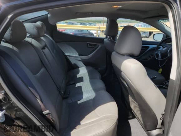 2013 Hyundai Elantra GLS z VIN 5NPDH4AE9DH322883, wystawiony jako Copart lot #80843275 z przebiegiem 79 792 mil mil oraz Czysty tytuł • Clean title. Historia ofert i sprzedaży dostępna na DreamBid. Obrazek 10.