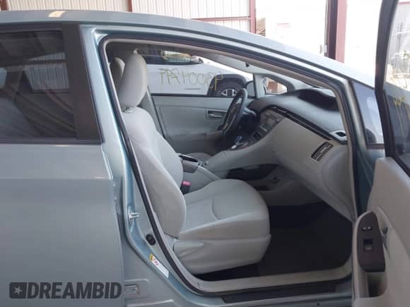 2012 Toyota Prius One with VIN JTDKN3DU9C5497873, listed as a IAAI auction lot 43004799 with 210,362 mi miles and . Bid and sale history available at DreamBid. Image 5.
