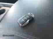 2020 Ram 1500 Big Horn z VIN 1C6RREBT8LN277897, wystawiony jako IAAI lot #41351006 z przebiegiem 50 155 mil mil oraz . Historia ofert i sprzedaży dostępna na DreamBid. Obrazek 11.