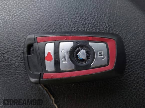 2017 BMW 4 Series 430i with VIN WBA4R7C52HK895902, listed as a IAAI auction lot 42750832 with 63,382 mi miles and . Bid and sale history available at DreamBid. Image 11.