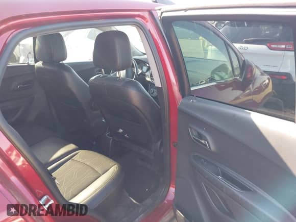 2019 Chevrolet Trax LT с VIN 3GNCJLSB1KL157074, выставлен на аукционе IAAI как лот 42881549 с пробегом 73 231 миль миль и . История ставок и продаж доступна на DreamBid. Изображение 8.