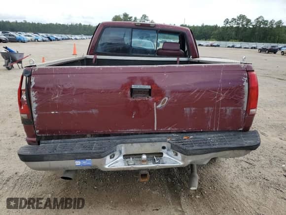 1997 Chevrolet Silverado 1500 with VIN 1GBEC14R7VZ191984, listed as a Copart auction lot 70491194 with 271,724 mi miles and Salvage title. Bid and sale history available at DreamBid. Image 6.