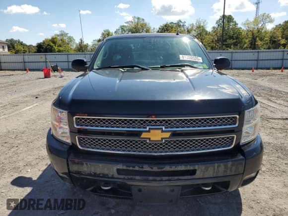 2013 Chevrolet Silverado 1500 LT with VIN 1GCRKSE71DZ141857, listed as a Copart auction lot 81350525 with 86,831 mi miles and Clean title. Bid and sale history available at DreamBid. Image 5.