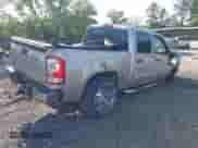 2009 GMC Sierra 1500 SL с VIN 3GTEC13C69G205470, выставлен на аукционе IAAI как лот 42156996 с пробегом 195 547 миль миль и . История ставок и продаж доступна на DreamBid. Изображение 4.