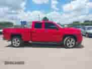 2017 Chevrolet Silverado 1500 Custom с VIN 1GCRCPEH6HZ288149, выставлен на аукционе IAAI как лот 42256698 с пробегом 126 365 миль миль и . История ставок и продаж доступна на DreamBid. Изображение 13.