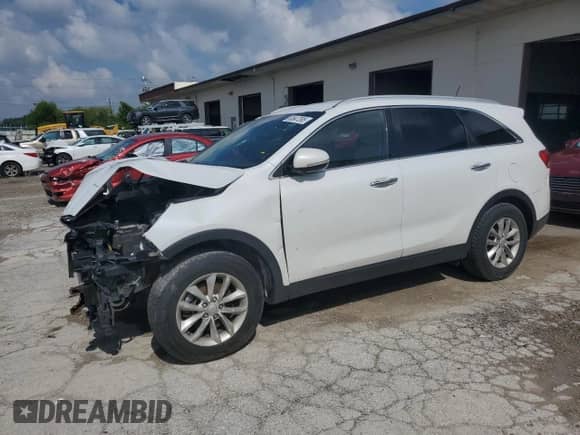2017 Kia Sorento LX z VIN 5XYPG4A55HG224897, wystawiony jako Copart lot #63847095 z przebiegiem 164 729 mil mil oraz Szkoda całkowita • Salvage title. Historia ofert i sprzedaży dostępna na DreamBid. Obrazek 1.