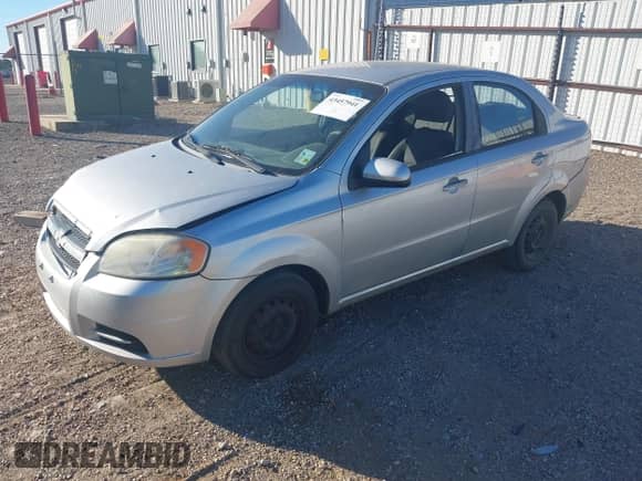 2011 Chevrolet Aveo 1LT с VIN KL1TD5DE1BB234313, выставлен на аукционе IAAI как лот 43457941 с пробегом 189 918 миль миль и . История ставок и продаж доступна на DreamBid. Изображение 2.