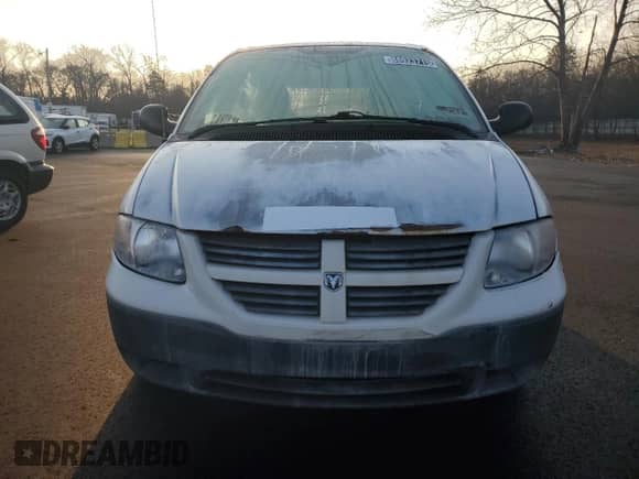 2006 Dodge Caravan Cargo with VIN 1D4GP21E66B511843, listed as a Copart auction lot 88923715 with 226,639 mi miles and Clean title. Bid and sale history available at DreamBid. Image 5.