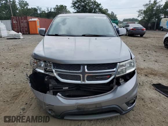 2015 Dodge Journey SXT with VIN 3C4PDCBB2FT577823, listed as a Copart auction lot 68535305 with 97,864 mi miles and Salvage title. Bid and sale history available at DreamBid. Image 5.