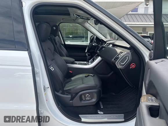 2017 Land Rover Range Rover Sport HSE с VIN SALWR2FV4HA157415, выставлен на аукционе IAAI как лот 42278651 с пробегом 134 393 миль миль и . История ставок и продаж доступна на DreamBid. Изображение 5.