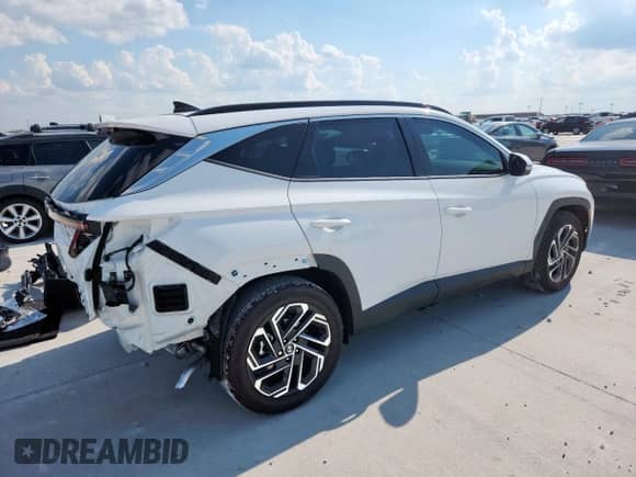 2025 Hyundai Tucson Limited with VIN 5NMJE3DE3SH561373, listed as a Copart auction lot 69851925 with 1,958 mi miles and Salvage title. Bid and sale history available at DreamBid. Image 3.