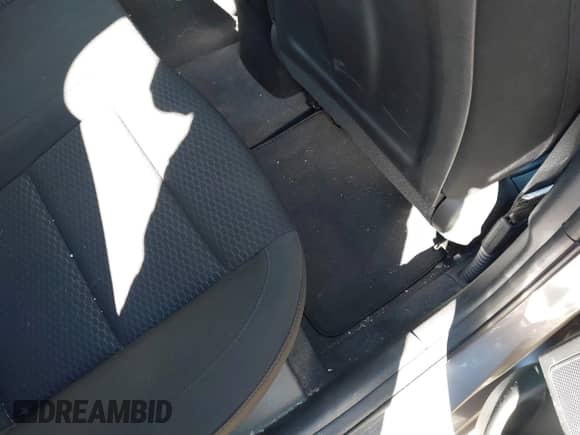 2020 Hyundai Elantra Value Edition with VIN KMHD84LF5LU106907, listed as a IAAI auction lot 43414995 with 43,945 mi miles and . Bid and sale history available at DreamBid. Image 8.