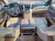 2015 Chevrolet Tahoe LTZ с VIN 1GNSCCKC8FR173768, выставлен на аукционе Copart как лот 70146325 с пробегом 214 069 миль миль и Списание • Salvage title. История ставок и продаж доступна на DreamBid. Изображение 8.