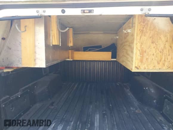 2009 Toyota Tacoma с VIN 5TEUU42NX9Z655849, выставлен на аукционе IAAI как лот 43329118 с пробегом 194 105 миль миль и . История ставок и продаж доступна на DreamBid. Изображение 19.