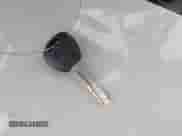 2006 Hyundai Azera SE с VIN KMHFC46F86A110023, выставлен на аукционе IAAI как лот 41427898 с пробегом 197 837 миль миль и . История ставок и продаж доступна на DreamBid. Изображение 11.