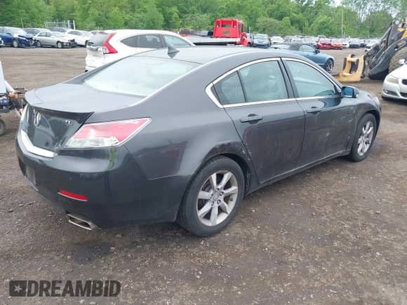 2014 Acura TL Technology z VIN 19UUA8F58EA001450, wystawiony jako IAAI lot #42256124 z przebiegiem 121 400 mil mil oraz . Historia ofert i sprzedaży dostępna na DreamBid. Obrazek 4.