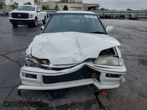 1990 Honda Civic with VIN EF31208927, listed as a Copart auction lot 72261124 with 146,185 mi miles and Salvage title. Bid and sale history available at DreamBid. Image 5.